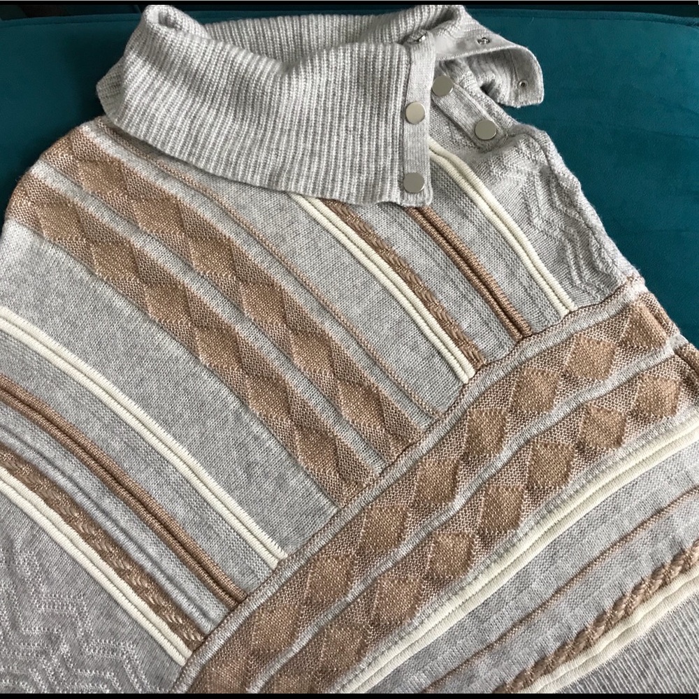 WHBM Poncho